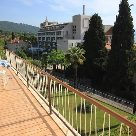 Apartman With A Parking Space Lovran, Opatija - 7808